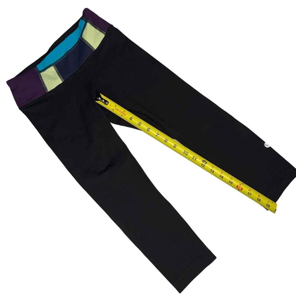 Lululemon Crop Leggings‎ Size 2 19” GUC